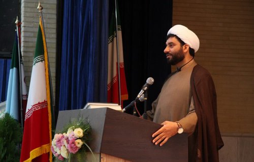  حمله های تروریستی نمی تواند صلابت ملت ایران را متزلزل کند