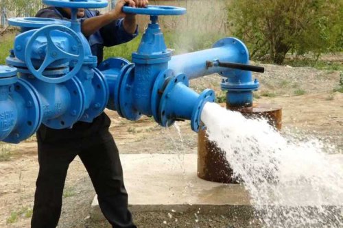  آبدهی چاه های تامین آب شرب اصفهان به نصف تقلیل پیدا کرده است