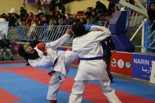 سهم سمنان از رقابت های بین المللی کاراته تهران 25 مدال بود