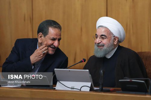 روحانی: از شنبه همه چیز به روال عادی برمی‌گردد/ رسانه حامی دولت: شنبه شد، اما هیچ چیز عادی نیست!/ علی ربیعی: منظور رئیس جمهور چیزی دیگری بود!