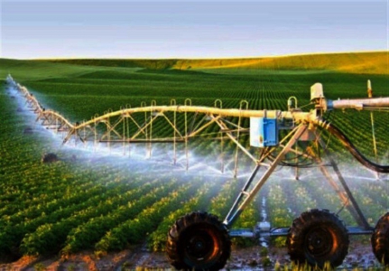 تجهیز ۲ هزار هکتار از زمین‌های کشاورزی بروجرد به سیستم آبیاری نوین