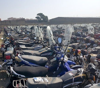 ترخیص موتورسیکلت‌های متخلف در یزد؛ بجا اما دیر !