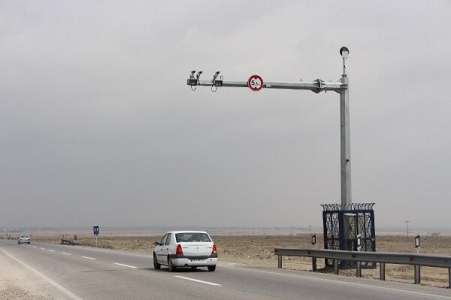 متوسط تردد ساعتی در راه‌های استان سمنان ۲۳۷ خودرو است