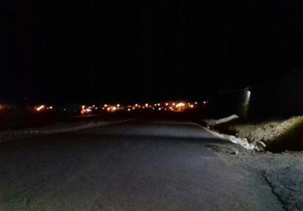 مردم ارومیه از عدم روشنایی جاده چی‌چست ناراضی هستند؛ جاده‌ای با تابلوی خطر مرگ 
