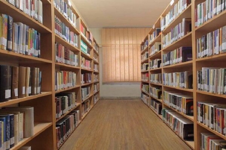  اهدای بیش از ۱۶ هزار جلد کتاب به کتابخانه های عمومی همدان