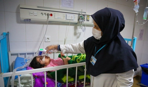 افزایش چند برابری کودکان مبتلا به کرونا در کرمانشاه/ ۶۰۰ تخت برای پذیرش بیماران کرونایی تجهیز شد