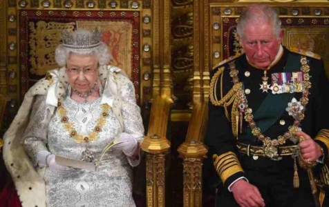 ۳ چالش و افسانه دروغین درباره ملکه انگلستان