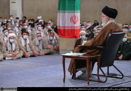 گزارش تصویری دیدار بسیجیان با رهبر معظم انقلاب 5آذر1401
