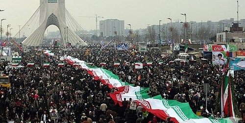 حضور گسترده و دشمن شکن مردم در راهپیمایی ۲۲ بهمن/ فریاد «مرگ برآمریکا» اقصی نقاط کشور